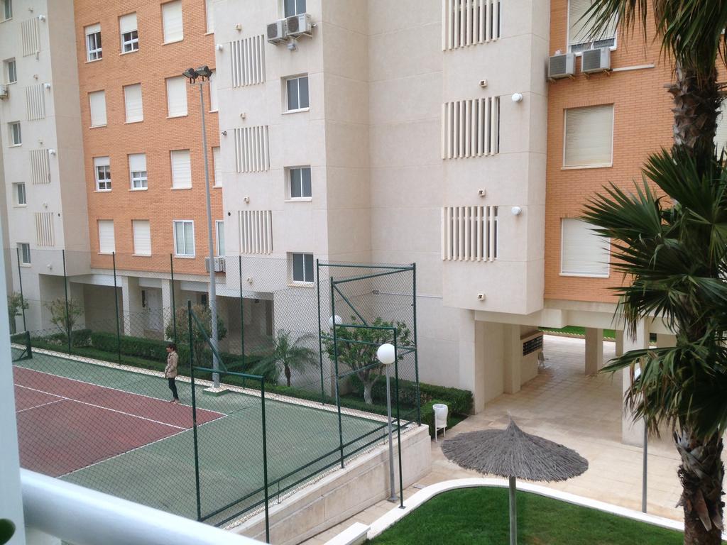 لقنت Apartment Playa San Juan الغرفة الصورة